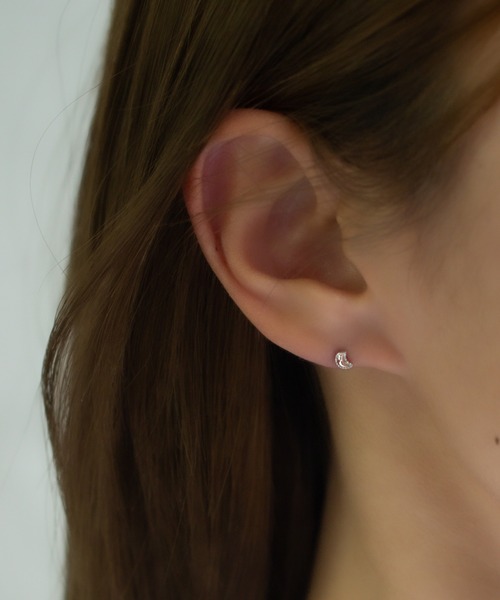 Peony（ピオニー）の「【Peony/ピオニー】/サージカルステンレス ミニスタッドピアス（ピアス（片耳用）・レディース・シルバー系その他2/ゴールド系その他2/ゴールド系その他3/ゴールド系その他/その他1/その他2/その他3/シルバー系その他/シルバー系その他3・FREE）」の2枚目の写真