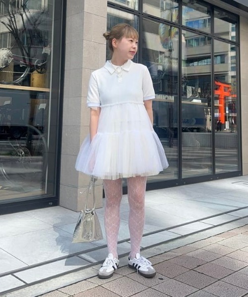 CAROLINA GLASER（カロリナ グレイサー）の「チュールシャツ（ポロシャツ・レディース・チャコールグレー/ホワイト・ONE SIZE）」の14枚目の写真