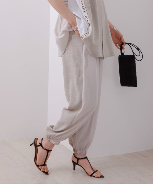 Eimee Law（エイミーロウ）の「切り替え配色ジョガーパンツ（その他