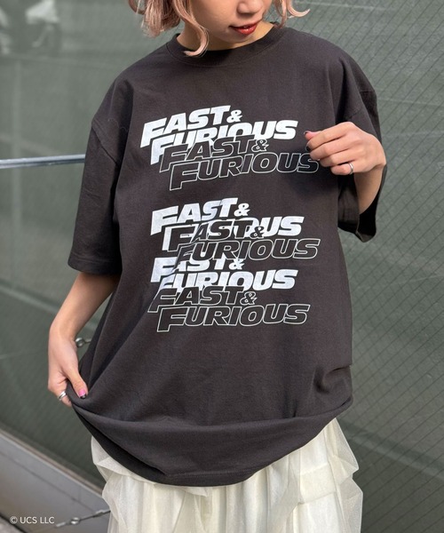 【ユニセックス】【Universalcollection/ユニバーサルコレクション】映画Tシャツ(ブラック)(Tシャツ/カットソー)|CIAOPANIC(チャオパニック) 【ユニセックス】【Universalcollection/ユニバーサルコレクション】映画Tシャツ(ブラック)(Tシャツ/カットソー)|CIAOPANIC(チャオパニック)