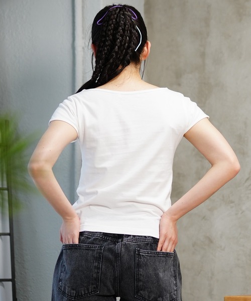 ムラサキスポーツ(ムラサキスポーツ)の「RIKKA FEMME/リッカファム ボートネックT RF24SS22(Tシャツ/カットソー・レディース・チャコールグレー/ホワイト・M/L/S/M)」の6枚目の写真