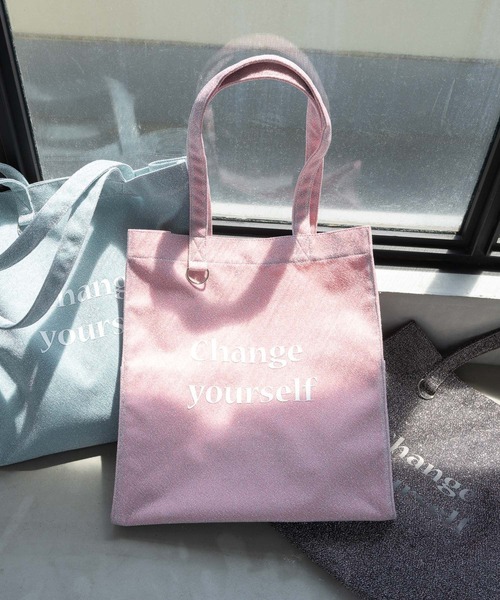 GLOBAL WORK（グローバルワーク）の「推しごとマルチWAYラメトート/109230（トートバッグ・レディース・ホワイト/シルバー/ブラック/ピンク/ブルー/パープル・FREE）」の5枚目の写真