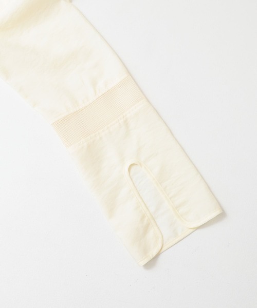 KBF(ケイビーエフ)の「ハイネックメッシュラインブラウス(シャツ/ブラウス・レディース・アイボリー/グリーン/ブラック・ONE)」の8枚目の写真