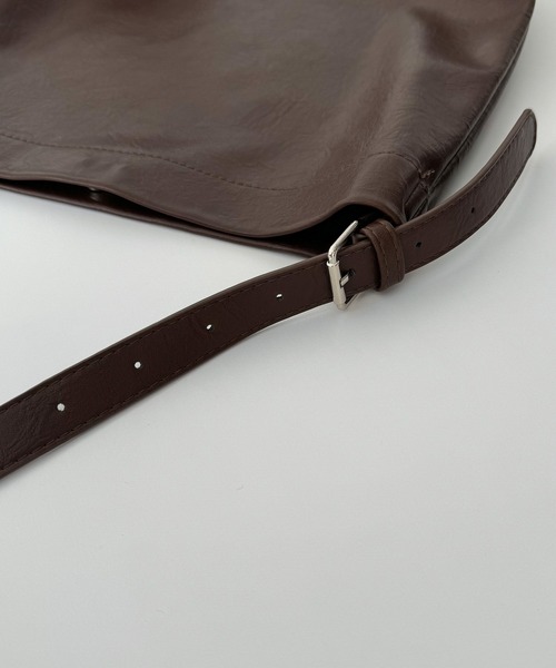 CANAL JEAN（キャナルジーン）の「El mar　ソフトクロスボディーバッグ（ショルダーバッグ・レディース・ブラウン/ブラック・ONE SIZE）」の12枚目の写真