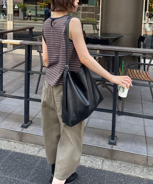CANAL JEAN(キャナルジーン)の「El mar ソフトクロスボディーバッグ(ショルダーバッグ・レディース・ブラウン/ブラック・ONE SIZE)」の16枚目の写真