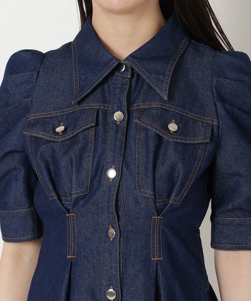 REDYAZEL（レディアゼル）の「デニムポケットパワショルロングワンピース（ワンピース・レディース・ネイビー/ブルー/オフホワイト・FREE）」の6枚目の写真