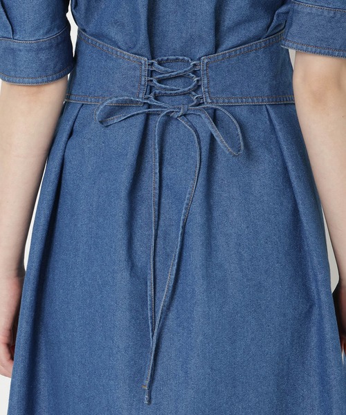 REDYAZEL（レディアゼル）の「デニムポケットパワショルロングワンピース（ワンピース・レディース・ネイビー/ブルー/オフホワイト・FREE）」の18枚目の写真