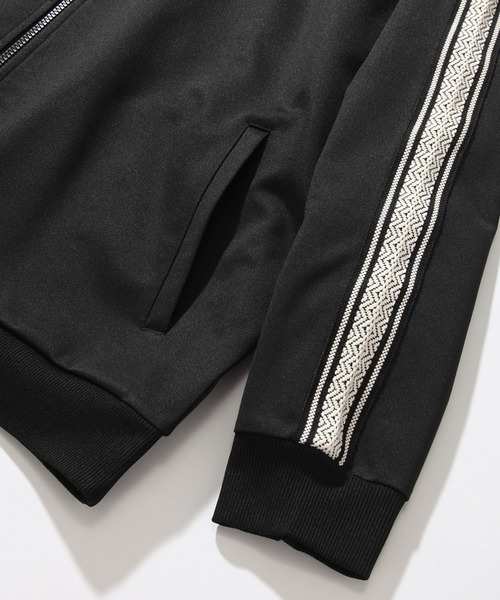 THRASHER（スラッシャー）の「【THRASHER/スラッシャー】ワンポイント ライントラックブルゾン（セットアップ対応）（ブルゾン・メンズ・グリーン/オフホワイト/ブラック/ベージュ・XL/M/L）」の17枚目の写真