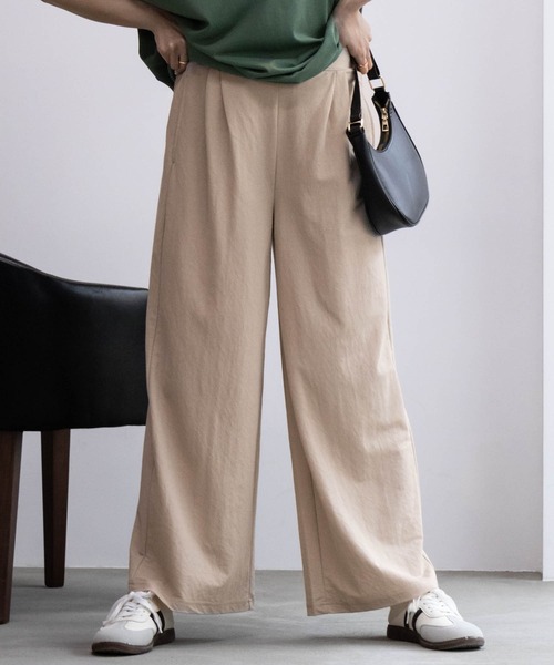 NAVY（ネイビー）の「NAVY サラリ 接触冷感 制菌加工 ワイドパンツ（その他パンツ・レディース・ブラウン系その他/チャコールグレー/ブラック/ライトベージュ/カーキ・L/M）」の4枚目の写真