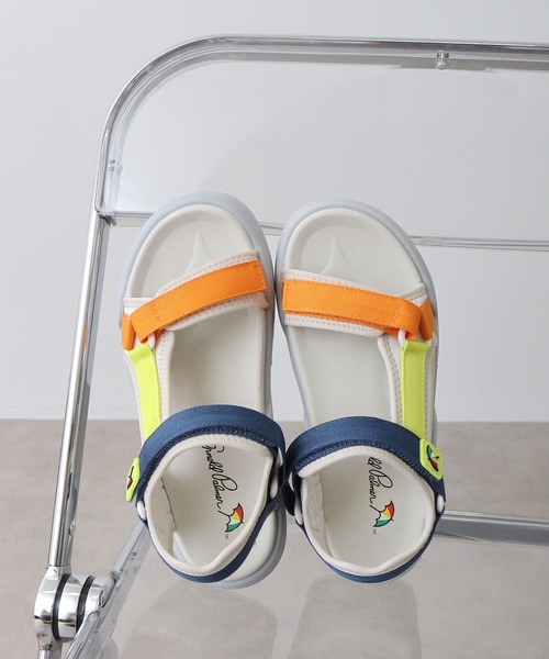 Arnold Palmer(アーノルドパーマー)の「厚底スポーツサンダル(サンダル・レディース・グレー/ブラック/ベージュ系・M/L/LL/S)」の1枚目の写真