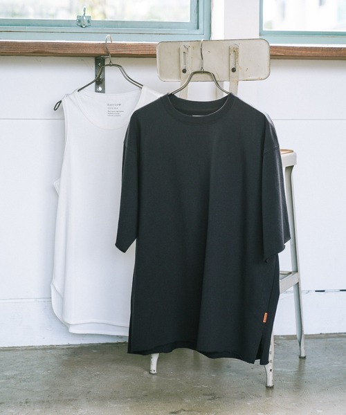 BAYFLOW（ベイフロー）の「[セットでお得!] レイヤード5分袖Tシャツ（Tシャツ/カットソー・メンズ・ベージュ/ブラック/カーキ/オフホワイト・SMALL/MEDIUM/LARGE）」の2枚目の写真