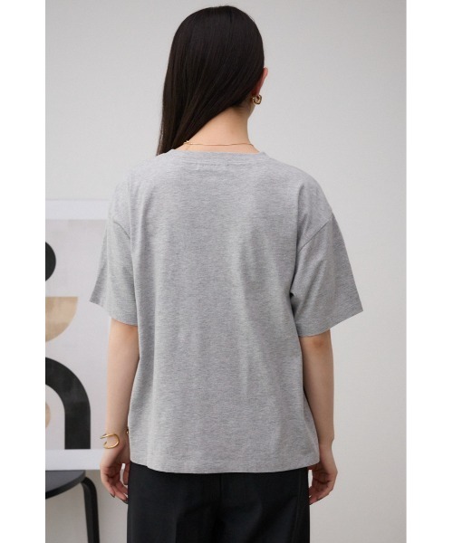 AZUL by moussy（アズールバイマウジー）の「プリントロゴTシャツ（Tシャツ/カットソー・レディース・オフホワイト/グレー系その他2/レッド/グリーン・FREE）」の20枚目の写真