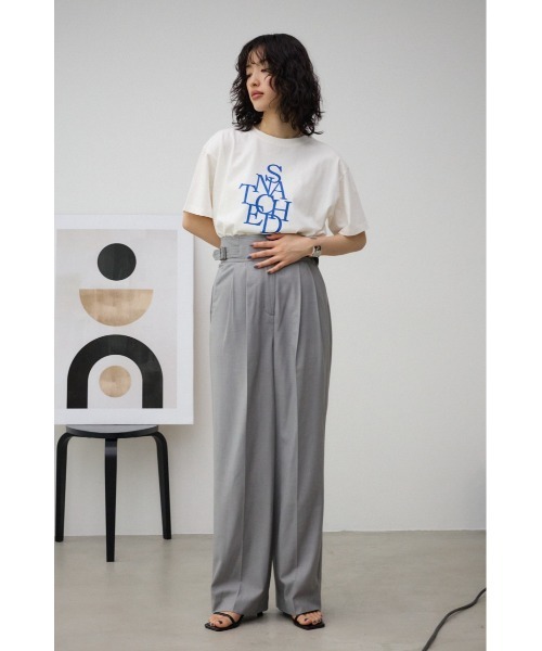 AZUL by moussy（アズールバイマウジー）の「プリントロゴTシャツ（Tシャツ/カットソー・レディース・オフホワイト/グレー系その他2/レッド/グリーン・FREE）」の7枚目の写真