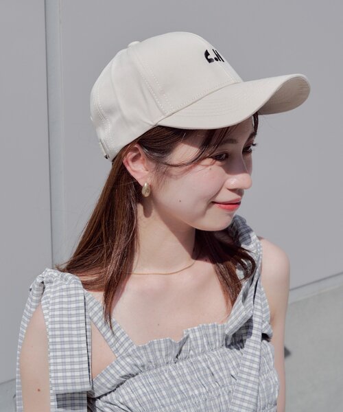 Chico(チコ)の「刺繍入りデニムキャップ(ハット・レディース・ホワイト/ベージュ/ブルー/ブラック系その他・FREE)」の4枚目の写真