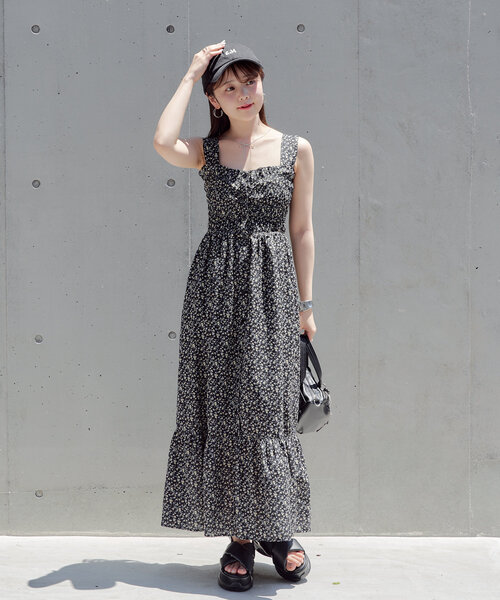 Chico(チコ)の「刺繍入りデニムキャップ(ハット・レディース・ホワイト/ベージュ/ブルー/ブラック系その他・FREE)」の16枚目の写真