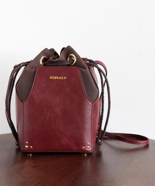 BEAUTY&YOUTH UNITED ARROWS(ビューティーアンドユースユナイテッドアローズ)の「【別注】BY∵ KIRALY コンビドローストリングショルダー◆(ショルダーバッグ・レディース・ブラック/ワイン・フリ-)」の9枚目の写真