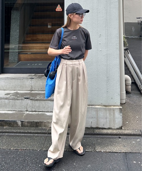 feepur（フェピュール）の「【セットアップ可】コンフォートツイードツータックカーブスラックス（スラックス・レディース・グレー/ベージュ/アイボリー/ブラウン・MEDIUM/SMALL）」の16枚目の写真