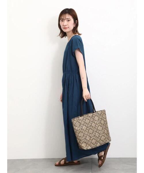 Samansa Mos2 blue（サマンサモスモスブルー）の「【Made in India】ウエスト切替ワンピース（ワンピース・レディース・ブルー/レッド系その他/ブラック・F）」の15枚目の写真