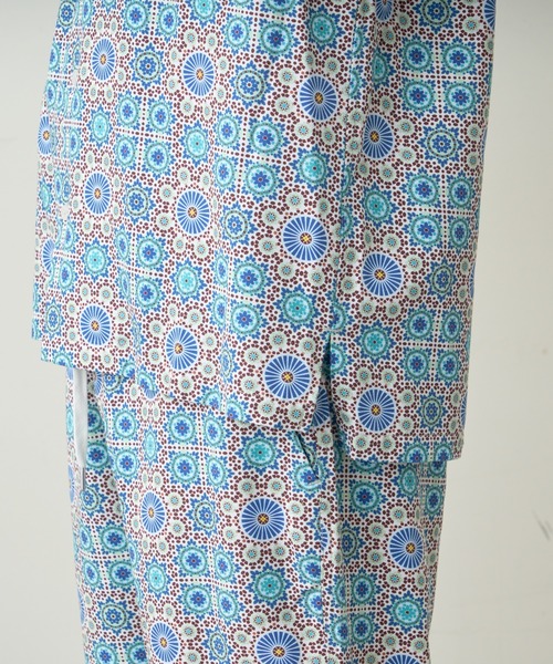 CIAOPANIC TYPY(チャオパニックティピー)の「アフリカンバティックアソート柄オープンカラーシャツ(シャツ/ブラウス・メンズ・オフホワイト/グリーン/ブルー・MEDIUM/LARGE)」の4枚目の写真