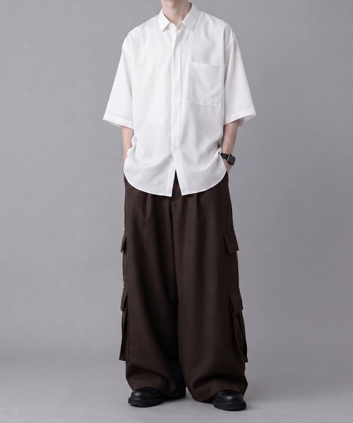 ato(アトウ)の「Crepe de Chine HALF SLEEVE SHIRT(シャツ/ブラウス・メンズ・ホワイト/ブラック/グレー・44/46/48)」の4枚目の写真