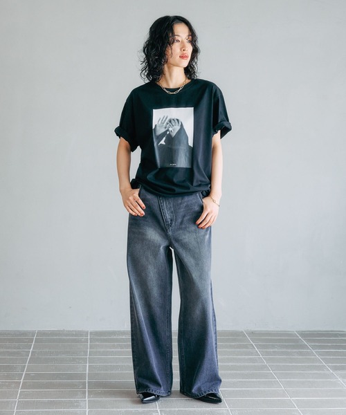 LEPSIM（レプシィム）の「【FOR I SERIES】プリントフォトT　131929（Tシャツ/カットソー・レディース・ブラック/オフホワイト・FREE）」の21枚目の写真