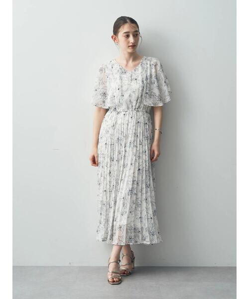 【セール】ラインフラワー柄プリーツワンピース(ワンピース)|YECCA VECCA(イェッカヴェッカ) 【セール】ラインフラワー柄プリーツワンピース(ワンピース)|YECCA VECCA(イェッカヴェッカ)