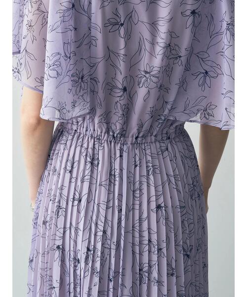 【セール】ラインフラワー柄プリーツワンピース(ワンピース)|YECCA VECCA(イェッカヴェッカ) 【セール】ラインフラワー柄プリーツワンピース(ワンピース)|YECCA VECCA(イェッカヴェッカ)