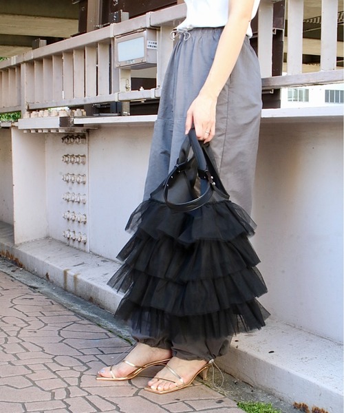 Scrap Book(スクラップブック)の「【Scrap Book】フリルバッグ(トートバッグ・レディース・ブラック/グレー・FREE)」の16枚目の写真