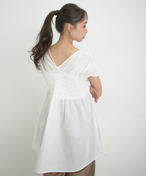 VIS(ビス)の「【洗える】ゆるVネックシャーリングシャツブラウス(シャツ/ブラウス・レディース・ホワイト/サックスブルー/ピンク系その他2・FREE)」の12枚目の写真