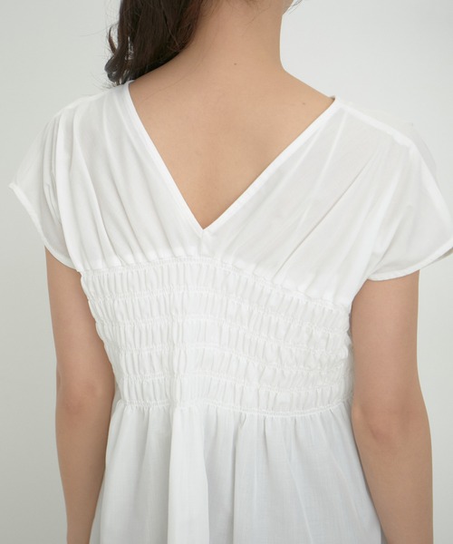 VIS(ビス)の「【洗える】ゆるVネックシャーリングシャツブラウス(シャツ/ブラウス・レディース・ホワイト/サックスブルー/ピンク系その他2・FREE)」の19枚目の写真