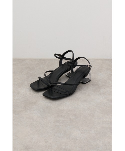 AZUL by moussy(アズールバイマウジー)の「クリアヒールナローストラップサンダル(サンダル・レディース・レッド/ブラック/アイボリー・LARGE/MEDIUM/SMALL)」の14枚目の写真