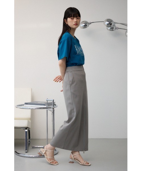 AZUL by moussy(アズールバイマウジー)の「クリアヒールナローストラップサンダル(サンダル・レディース・レッド/ブラック/アイボリー・LARGE/MEDIUM/SMALL)」の5枚目の写真