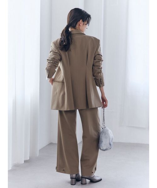 MURUA（ムルーア）の「【SET UP対応】ヘムアジャストタックパンツ（その他パンツ・レディース・ベージュ/ブラック/グレー・1/2）」の16枚目の写真