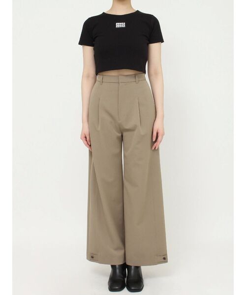 MURUA（ムルーア）の「【SET UP対応】ヘムアジャストタックパンツ（その他パンツ・レディース・ベージュ/ブラック/グレー・1/2）」の6枚目の写真