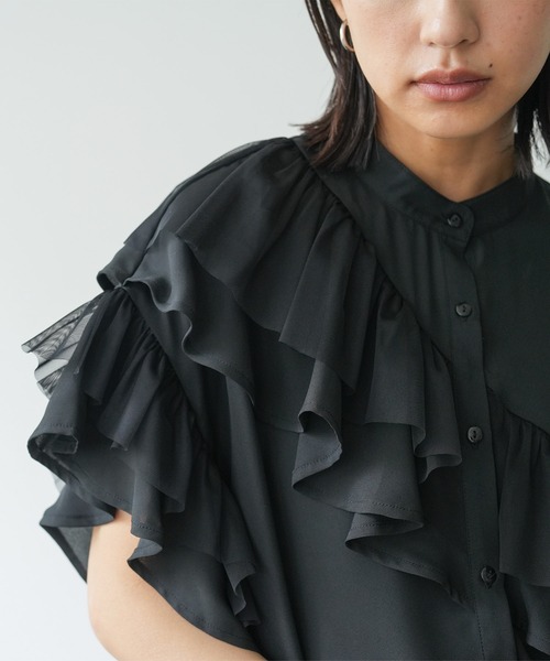 mili an deni（ミリアンデニ）の「ダブルフリルブラウス（シャツ/ブラウス・レディース・ブラック/オフホワイト/サックスブルー・M）」の16枚目の写真