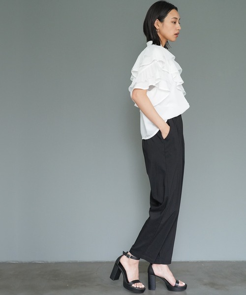 mili an deni（ミリアンデニ）の「ダブルフリルブラウス（シャツ/ブラウス・レディース・ブラック/オフホワイト/サックスブルー・M）」の14枚目の写真