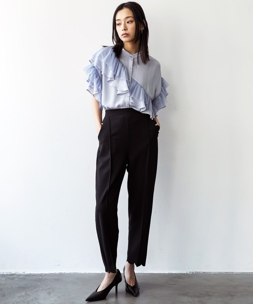 mili an deni（ミリアンデニ）の「ダブルフリルブラウス（シャツ/ブラウス・レディース・ブラック/オフホワイト/サックスブルー・M）」の7枚目の写真