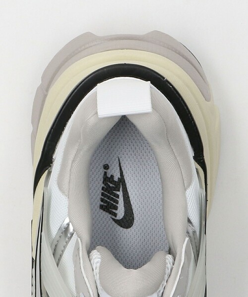 NIKE（ナイキ）の「＜NIKE＞ウィメンズ V2K RUN/スニーカー（スニーカー・レディース・シルバー/ベージュ/ブラック・23.5cm/24.5cm/23cm/24cm/25cm）」の20枚目の写真