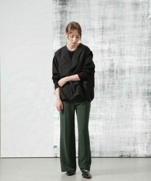 Apo(s)ture（アポスチャー）の「LILY-001/合繊フレアパンツ（その他パンツ・レディース・グリーン/ブラック/ベージュ/チャコール・XS/S/M/L/XL）」の7枚目の写真