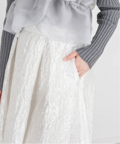 RANDA（ランダ）の「フラワージャガードフレアスカート（スカート・レディース・ブラック/グレー/ホワイト・0/1）」の10枚目の写真