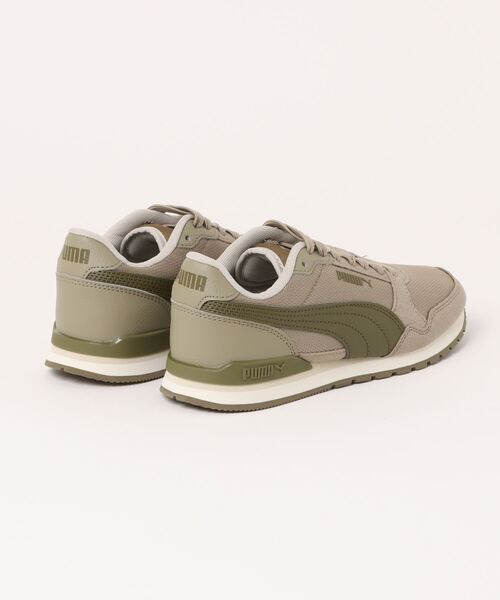 PUMA（プーマ）の「【PUMA】 ST ランナー V3 メッシュ BG（スニーカー・レディース・ベージュ・25.0cm/24.5cm/24.0cm/23.5cm/23.0cm/22.5cm）」の2枚目の写真