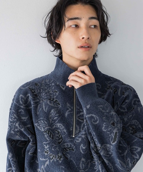 LOWRYS FARM(ローリーズファーム)の「モールジャガードハーフZIP 132985(ニット/セーター・メンズ・グレー/ネイビー・MEDIUM/LARGE)」の2枚目の写真
