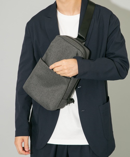 RODE SKO（ロデスコ）の「撥水タックスクエアボディバッグ（ショルダーバッグ・メンズ・ブラック/チャコールグレー・ONE）」の15枚目の写真