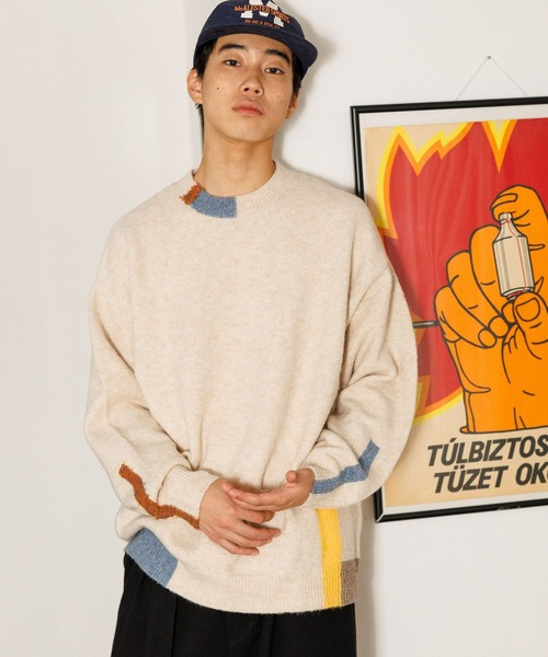 niko and...(ニコアンド)の「ポイントカラーニットプルオーバー(ニット/セーター・メンズ・イエロー/ブラック/アイボリー/ブルー・MEDIUM/LARGE)」の2枚目の写真