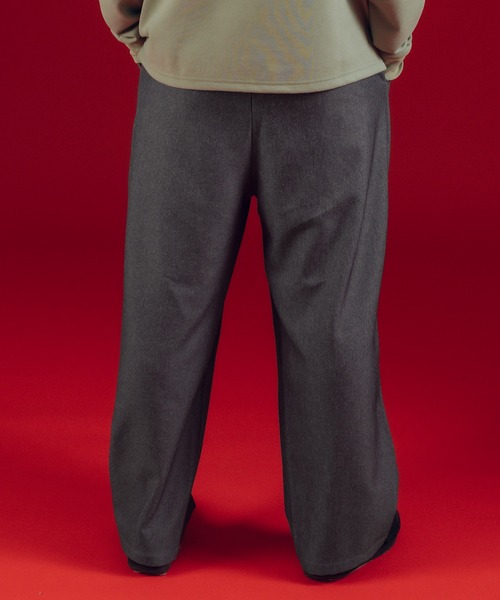 MUHET(ミュエータ)の「ワイドスラックスパンツ(スラックス・レディース・チャコールグレー/ブラウン・SMALL/MEDIUM/LARGE/X-LARGE)」の13枚目の写真