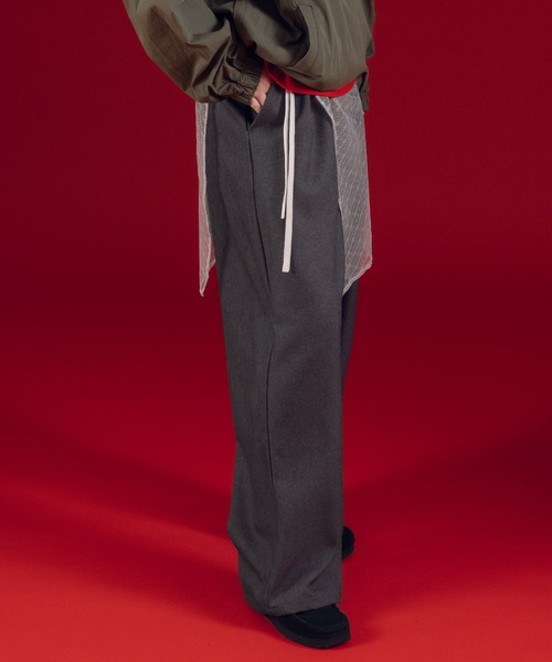 MUHET(ミュエータ)の「ワイドスラックスパンツ(スラックス・レディース・チャコールグレー/ブラウン・SMALL/MEDIUM/LARGE/X-LARGE)」の7枚目の写真