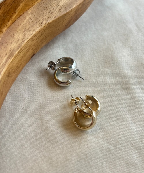 ciite'(シーテ)の「シンプル甲丸ミニ フープピアス (両耳用)(ピアス(両耳用)・レディース・シルバー/ゴールド・FREE)」の10枚目の写真