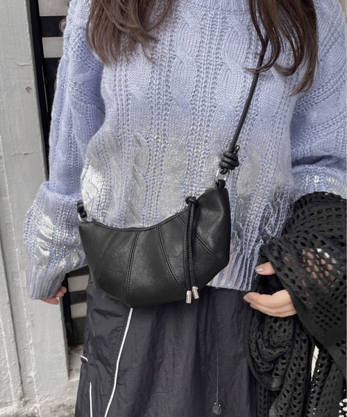 ketty（ケティ）の「クロワッサンショルダーバッグ（ショルダーバッグ・レディース・シルバー系その他/ブラック・FREE）」の17枚目の写真