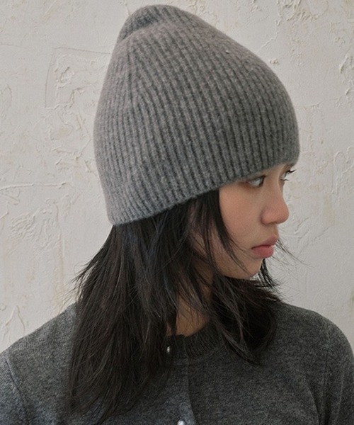 【国内送関込】TOTEME リブニット カシミヤ ビーニー ニット帽 国内送関込】TOTEME リブニット カシミヤ ビーニー ニット帽