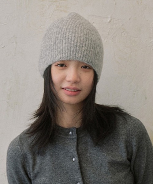 関税・送料込み【TOTEME】SALE！アルパカ・リブニット・ビーニー a684-top01.jpg
